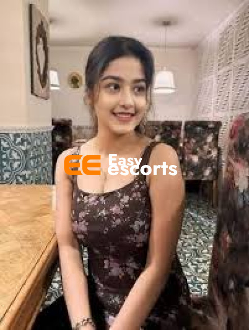 Pune Kajal independent vip genuine call girl service available in