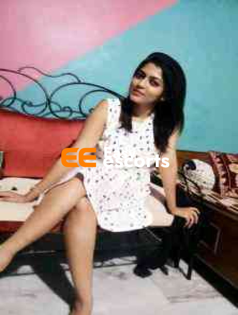 Myself Riya gys affordable price outcall incall romantic model book now
