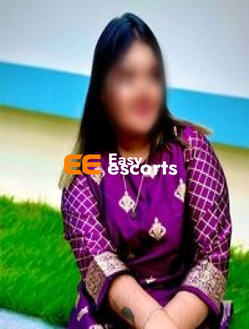 Divanshi Real Meet & Cam Show1