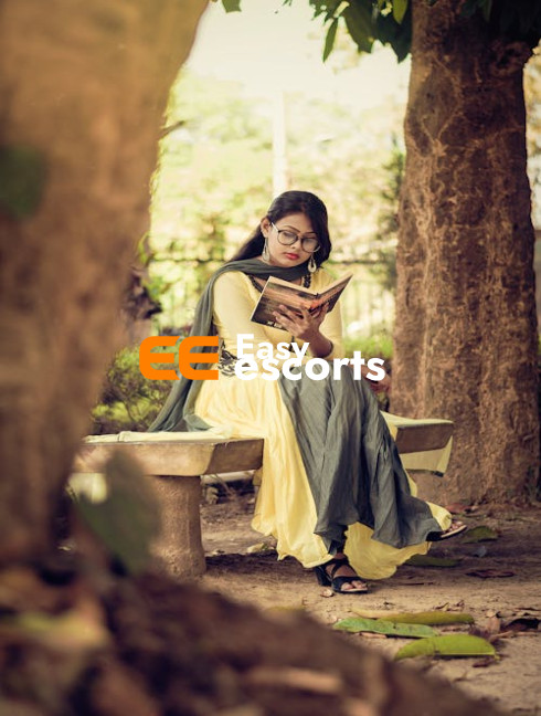 Shreya Hot Girl - escort in New Delhi