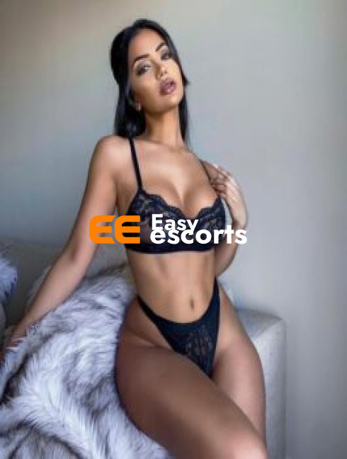 Chandigarh Hello guys my Komal call girl service and time