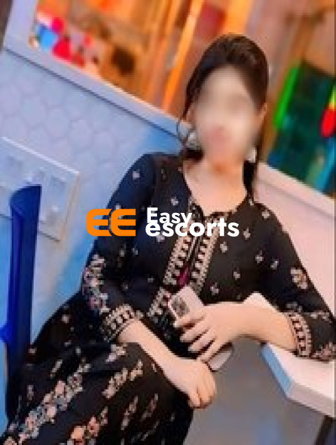 Kavya low price safe and secure in call out call available