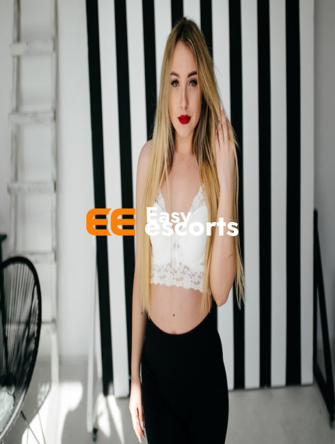 Noida Escort Booking Open Day and Night