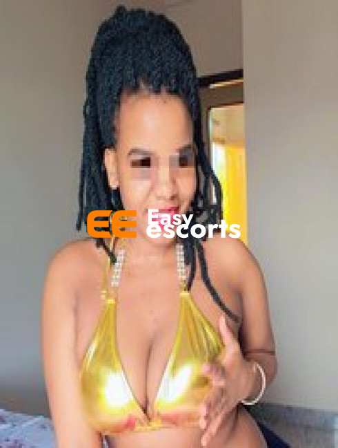 MELON BOOBS SEXY AFRICAN CALL GIRL JESSICA READY TO MEET
